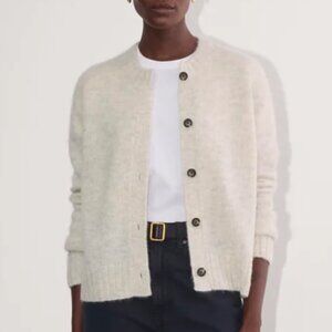Everlane The Crew Cardigan in Alpaca - Almond